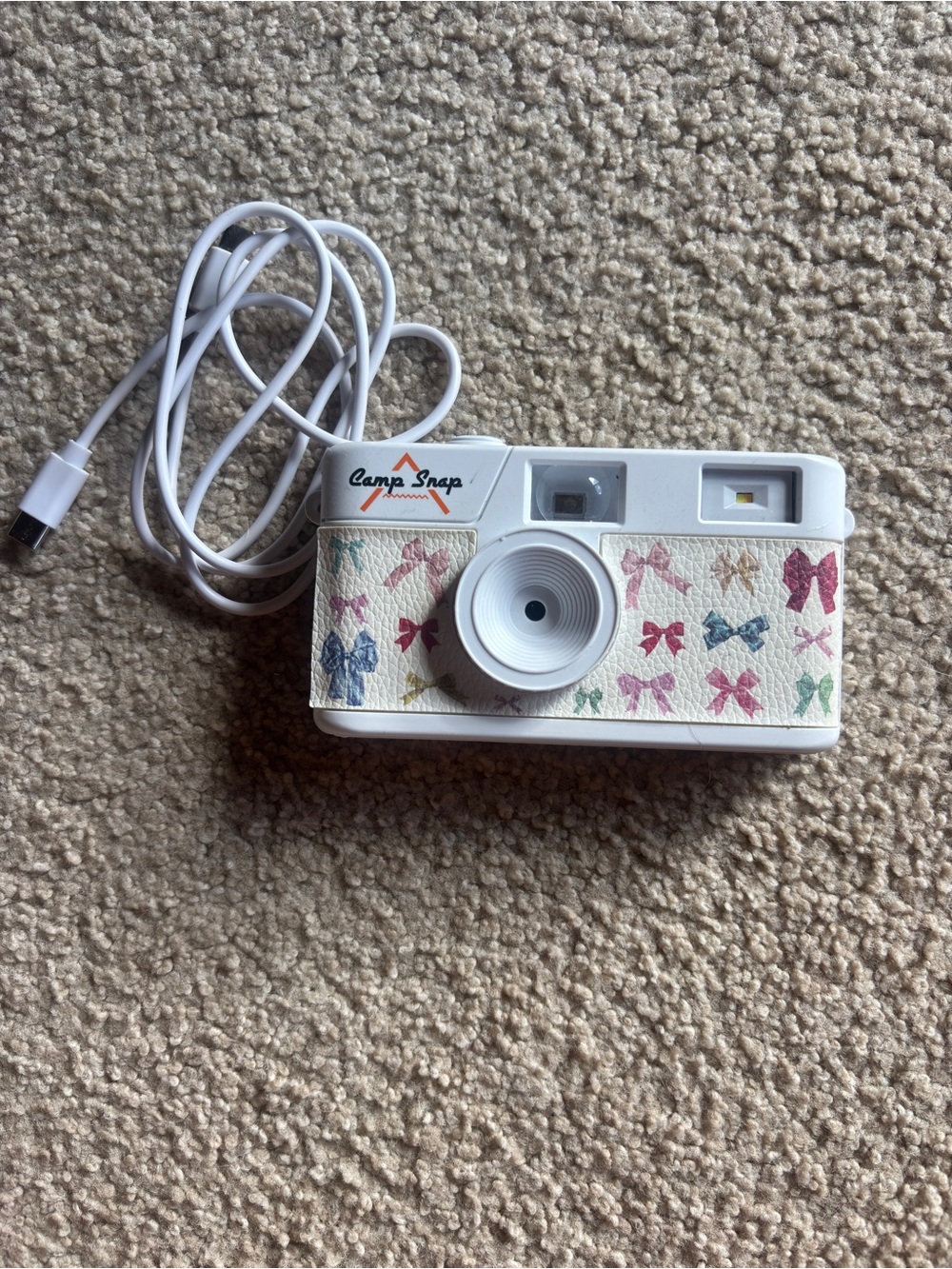 Campsnap Camera from Urban Outfitters- takes vintage photos that sync to iphone